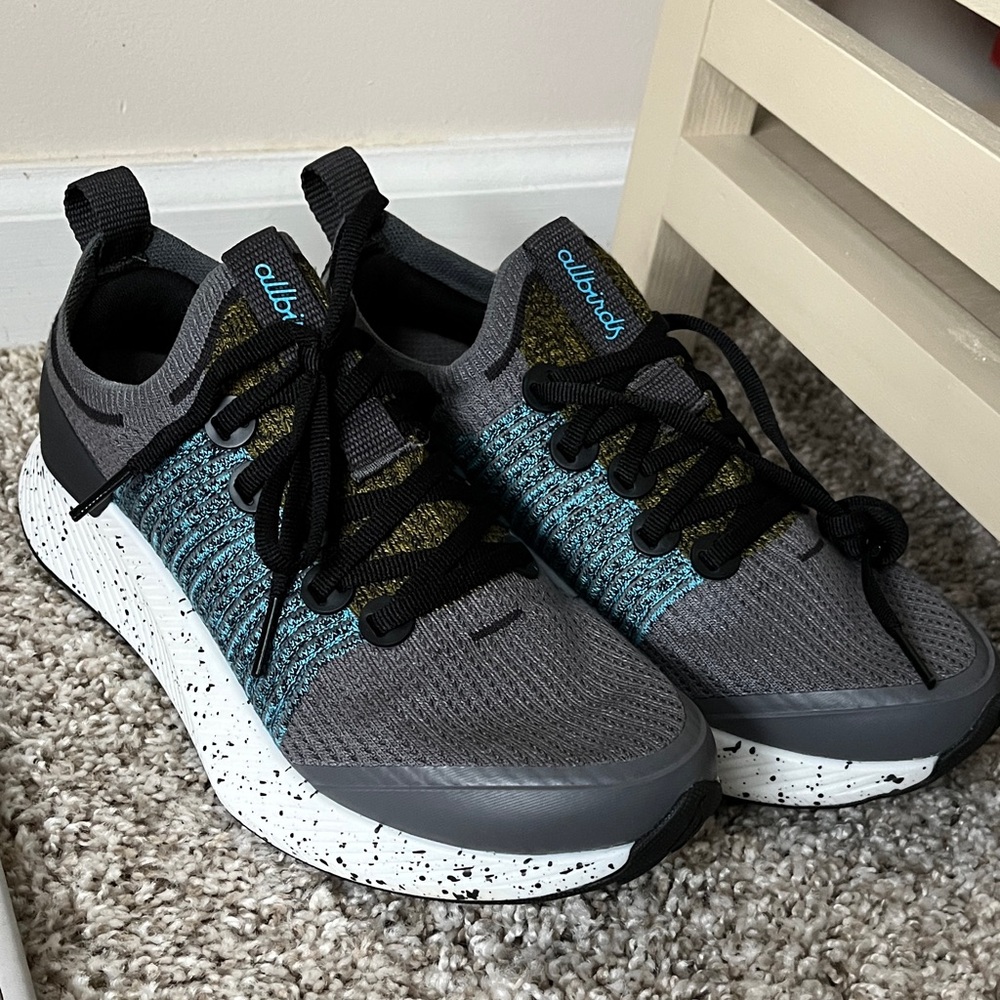 🆕 Allbirds Sneakers